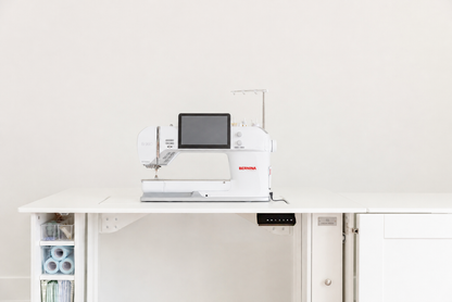 beautiful cabinet with a sewing machine [xl]